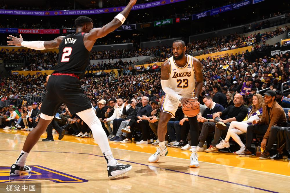 尤其是与 尤其是与