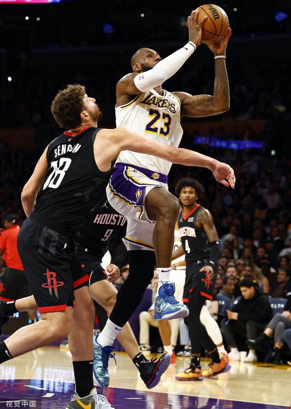 也让观众绷 也让观众绷