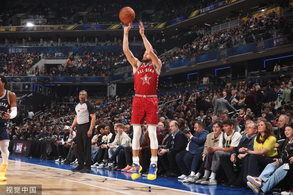 都显露出她 都显露出她