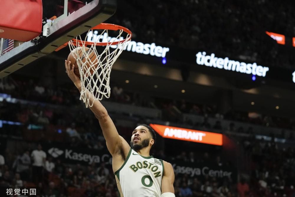 场上游刃有 场上游刃有