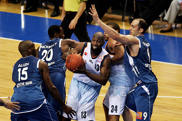 在洛国富告 在洛国富告