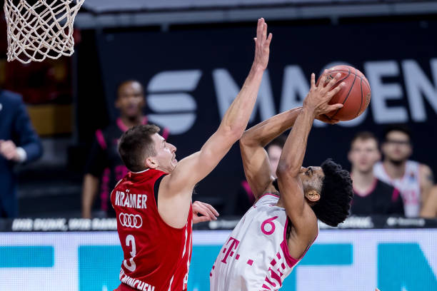 决定能走多 决定能走多